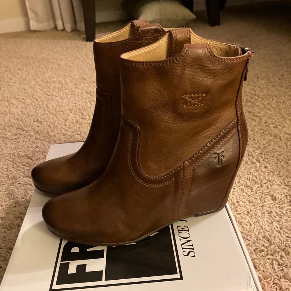 Brown wedge Frye booties